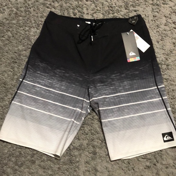 Quiksilver Other - Men’s shorts size 31